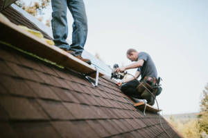 Local Roofers in Corral De Tie, CA